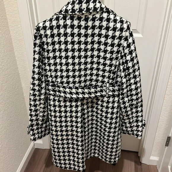 Houndstooth Pea Coat - Picture 5 of 7